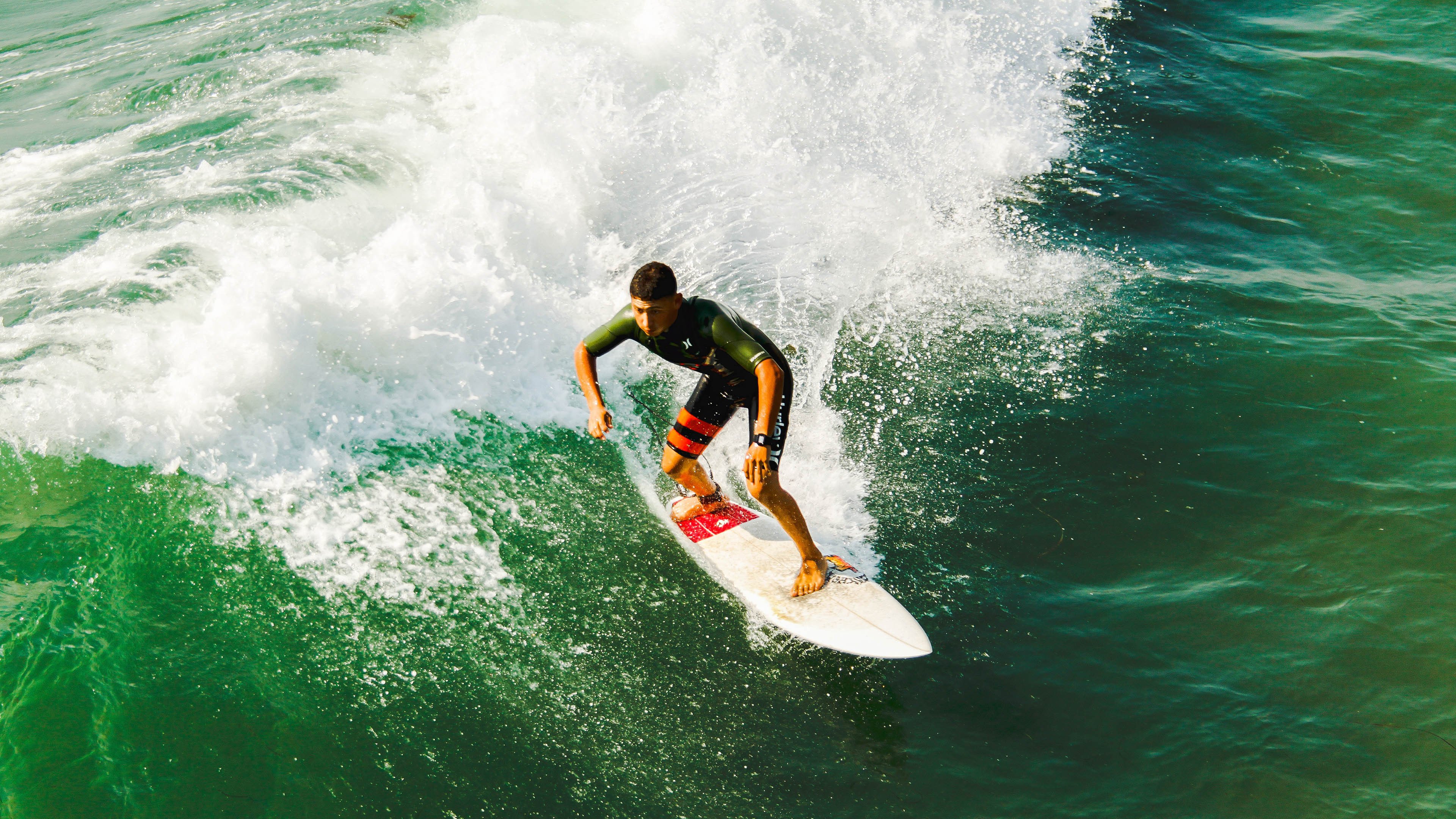 西甲国家德比之夜，阿克奏响中场统治力狂想曲