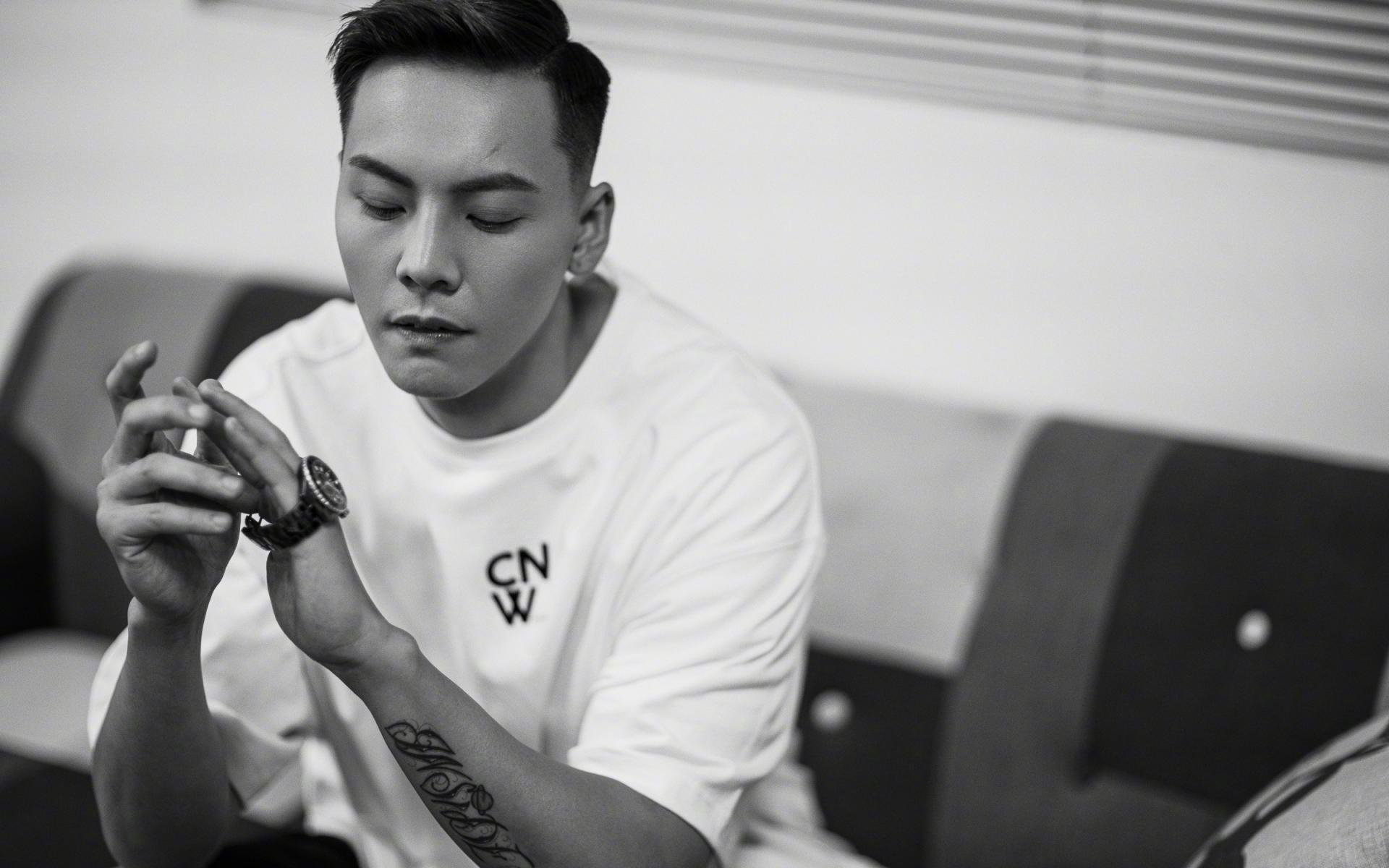 直捣黄龙！特奥一锤定音助西班牙生死战力克尤文