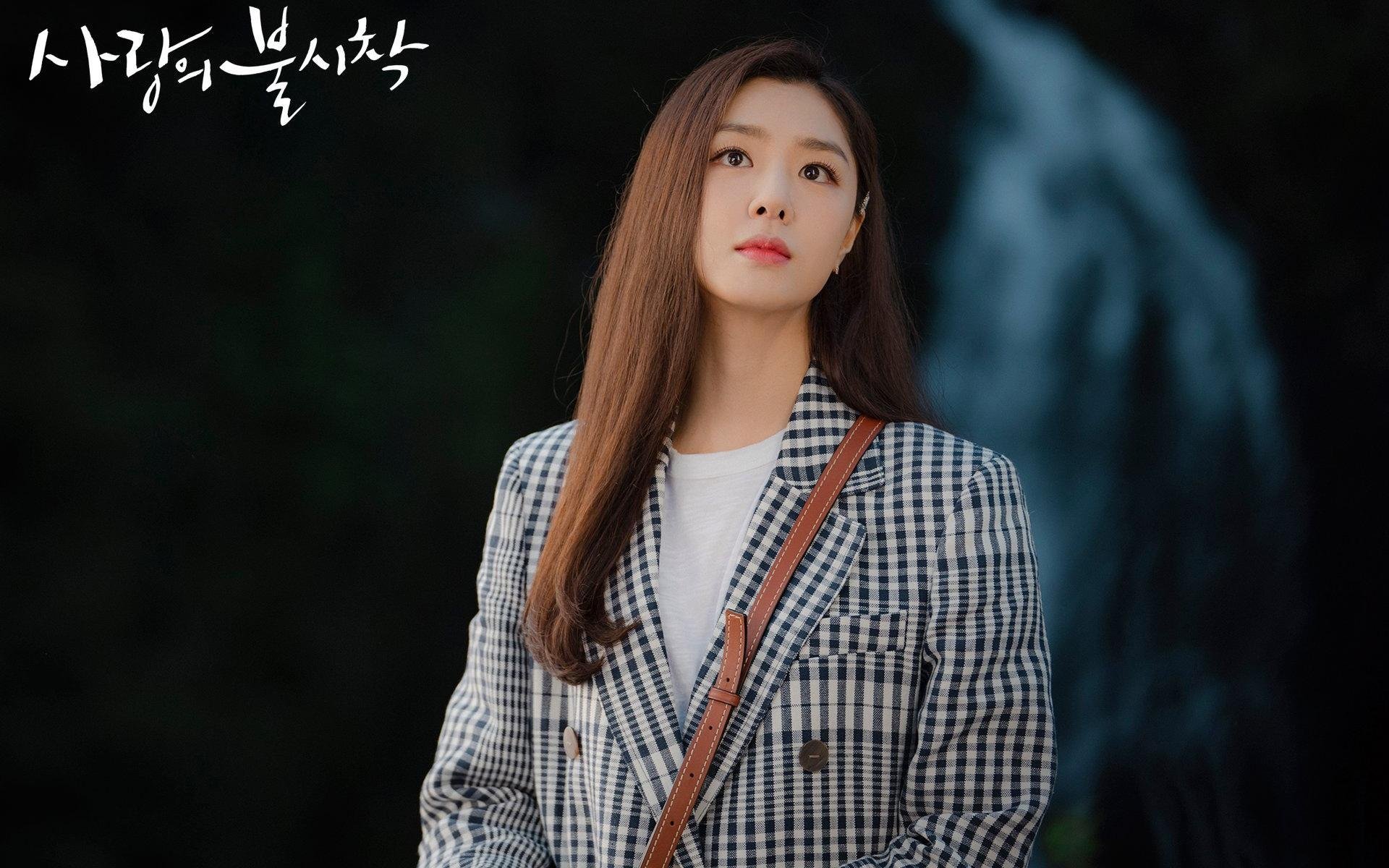 足球之夜的双重奏，拉什福德爆发定乾坤，尼斯生死战逆转哥伦比亚