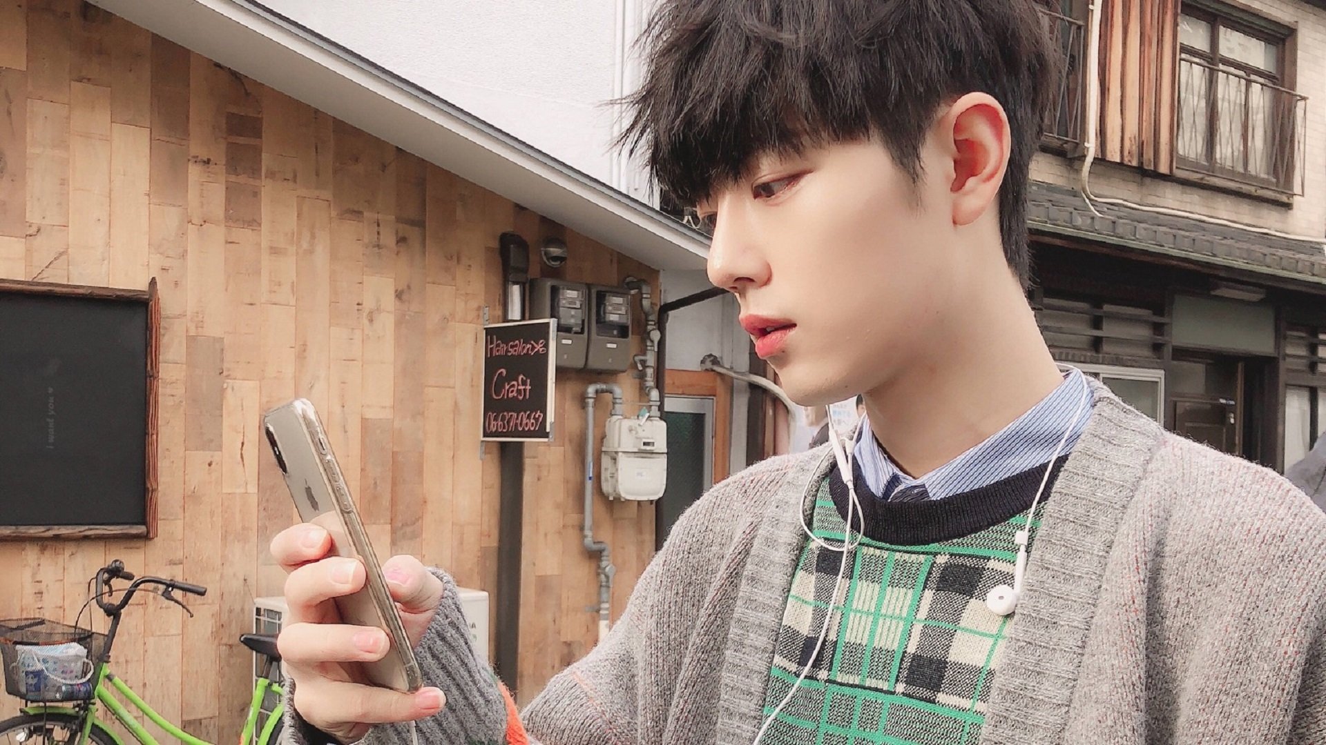 双线战报，鹈鹕加时鏖战擒北京，贝恩东决闪光定乾坤